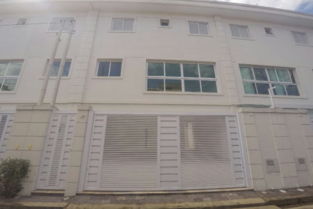 Casa com 3 dormitórios à venda, 150 m² por R$ 1.065.000,00 - Boqueirão - Santos/SP
