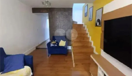 Sobrado à venda com 4 quartos, sendo 1 suíte,  em Jaraguá, São Paulo, SP