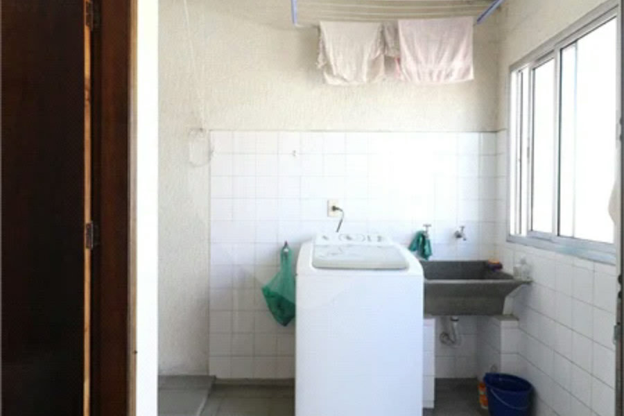 Casa à venda com 3 quartos, sendo 1 suíte,  em Vila Medeiros, São Paulo, SP