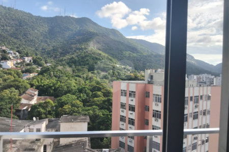 Apartamento à venda com 4 quartos, sendo 2 suítes, em Tijuca, Rio de Janeiro, RJ