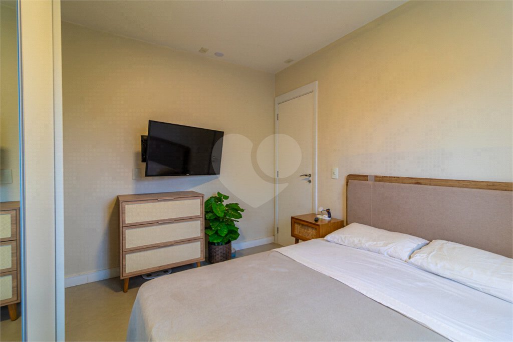 Apartamento à venda com 2 quartos, sendo 1 suíte,  em Santo Amaro, São Paulo, SP