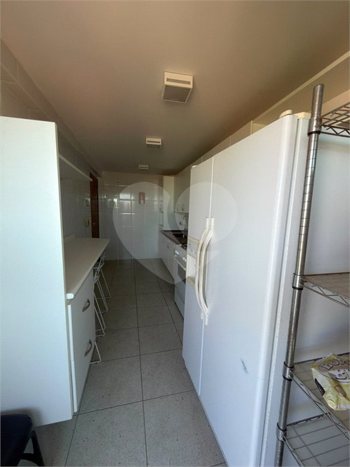 Apartamento à venda com 2 quartos, sendo 1 suíte,  em Vila Nova, Cabo Frio, RJ