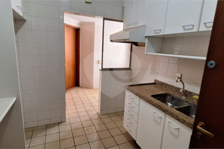 Apartamento à venda com 3 quartos, sendo 1 suíte,  no Centro, Ribeirão Preto, SP