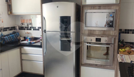 Sobrado à venda com 3 quartos, sendo 1 suíte,  em Vila Medeiros, São Paulo, SP