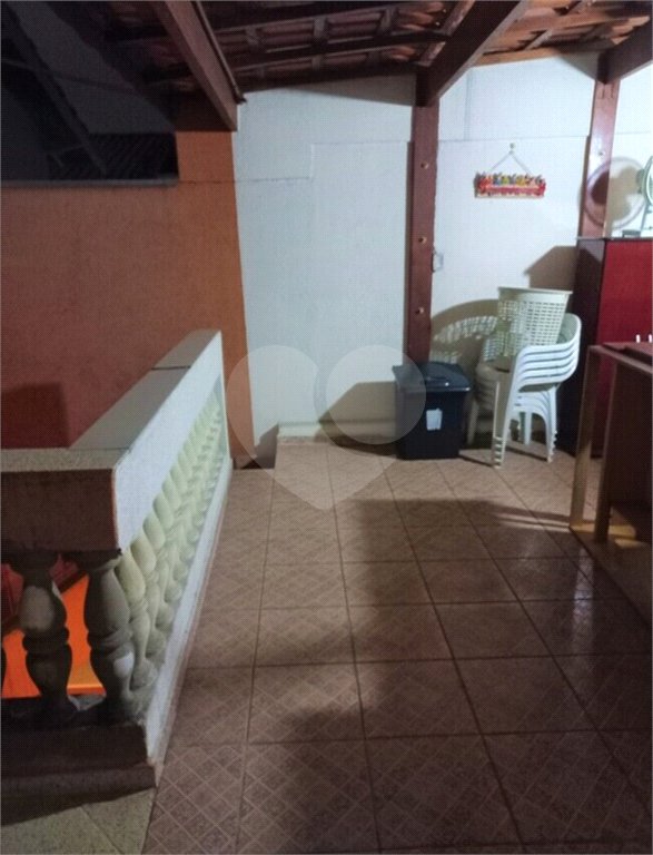 Sobrado à venda com 2 quartos em Jardim Santa Emília, São Paulo, SP