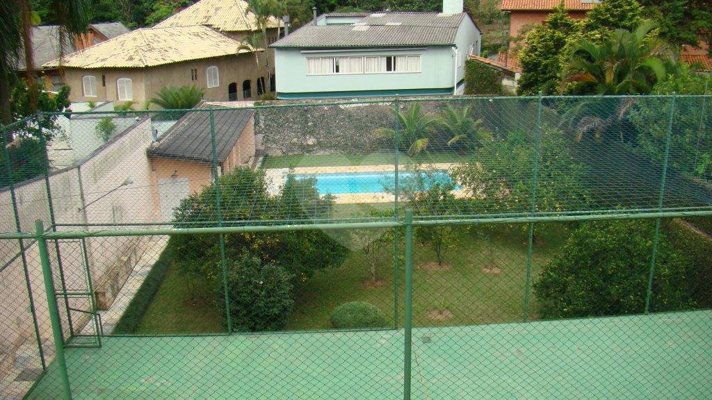 Sobrado à venda com 4 quartos, sendo 2 suítes,  em Alto da Boa Vista, São Paulo, SP
