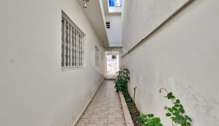 Casa à venda com 3 quartos, sendo 1 suíte, em Santo Amaro, São Paulo, SP