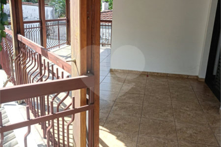 Sobrado à venda com 5 quartos, sendo 4 suítes,  em Rolinópolis, São Paulo, SP