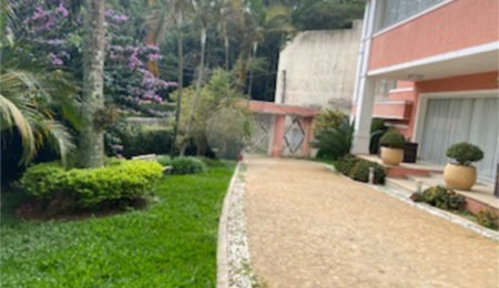 Casa à venda com 4 suítes no condomínio Parque Imperial da Cantareira, Mairiporã - SP