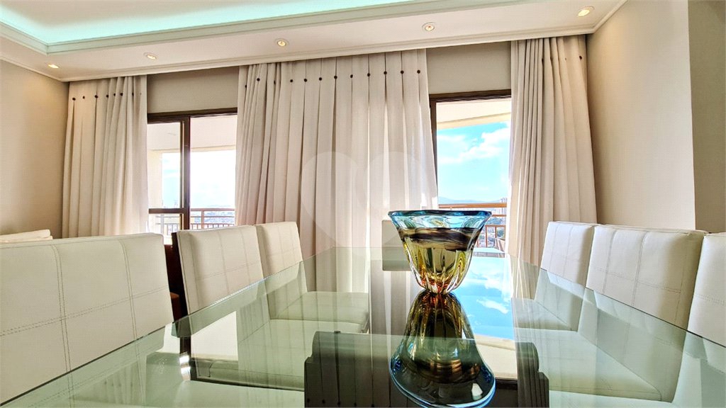 Apartamento à venda com 3 suítes em Santa Terezinha, São Paulo, SP
