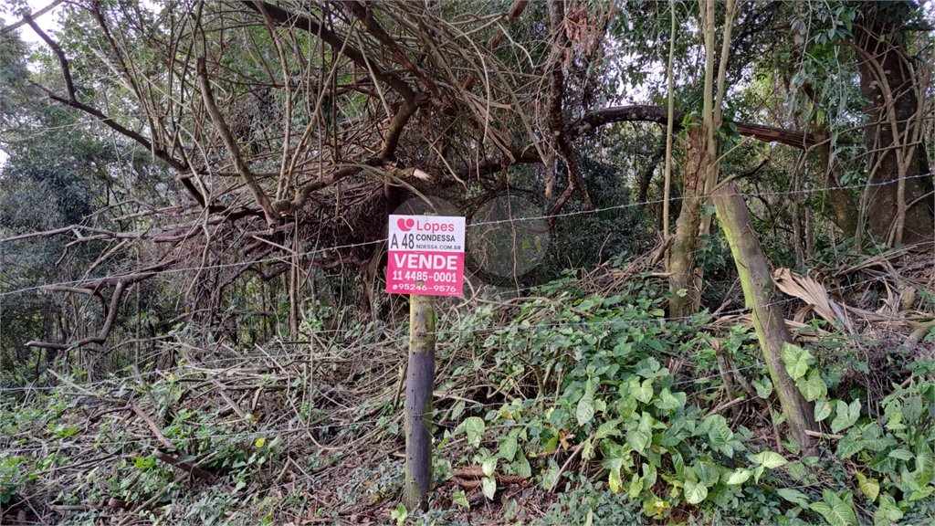 Terreno à venda no condomínio Alpes da Cantareira, Mairiporã - SP