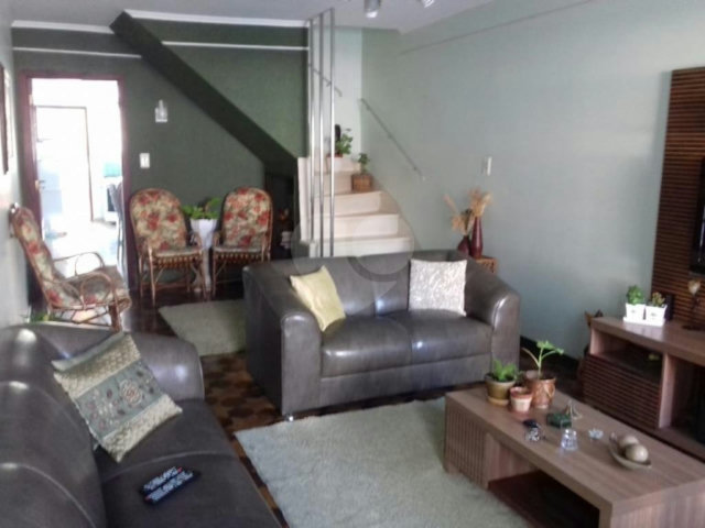 Sobrado à venda com 3 quartos em Vila Guilherme, São Paulo, SP