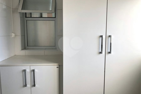 Apartamento à venda com 4 quartos, sendo 2 suítes,  em Jardim Armênia, Mogi das Cruzes, SP