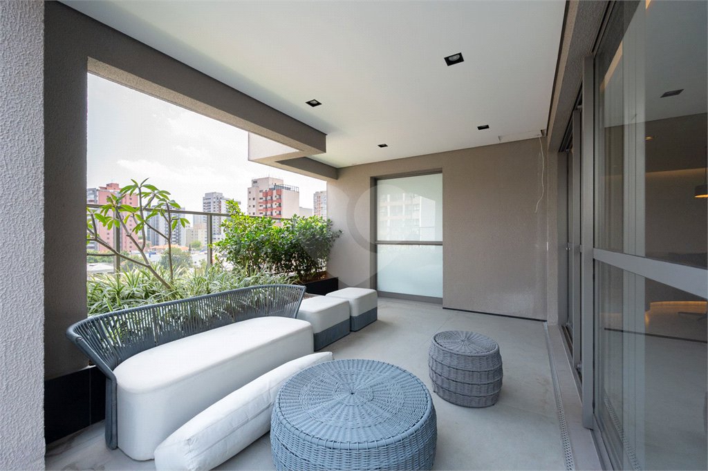 Apartamento à venda com 3 suítes em Vila Clementino, São Paulo, SP