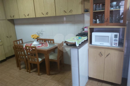 Casa de Vila à venda com 4 quartos, sendo 1 suíte, em Vila Medeiros, São Paulo, SP