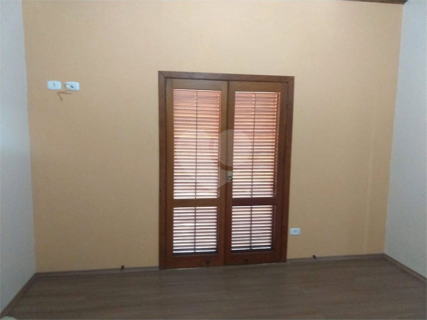 Casa à venda ou para alugar com 6 quartos, sendo 2 suítes, em Rio Acima, Mairiporã, SP