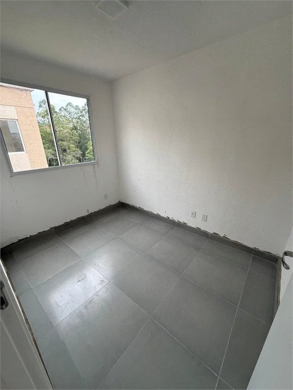 Casa à venda com 2 quartos em Jardim Petrópolis, Cotia, SP