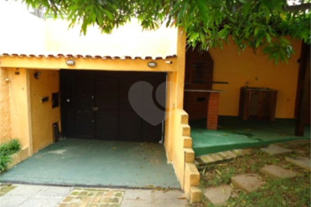 Sobrado à venda ou para alugar com 2 suítes em Paraisópolis, São Paulo, SP