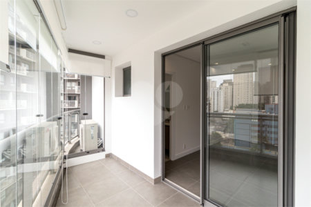 Apartamento para alugar com 2 suítes em Vila Olímpia, São Paulo, SP