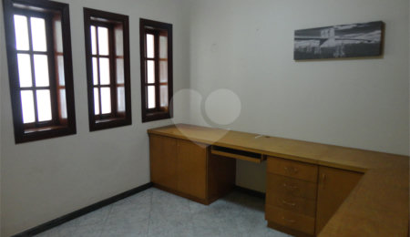 Casa à venda com 3 quartos, sendo 1 suíte,  em Santa Marina, Valinhos, SP