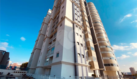 Apartamento à venda com 3 suítes em Vila Floresta, Santo André, SP