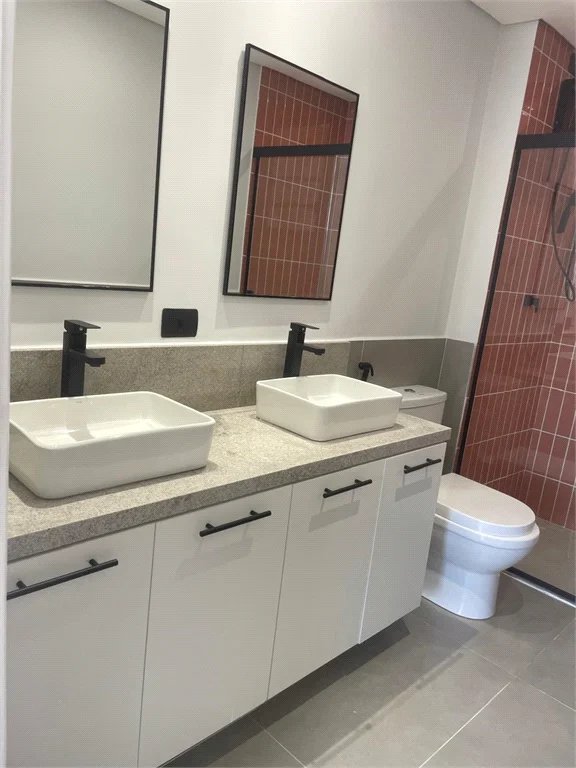 Apartamento à venda com 2 suítes em Pinheiros, São Paulo, SP