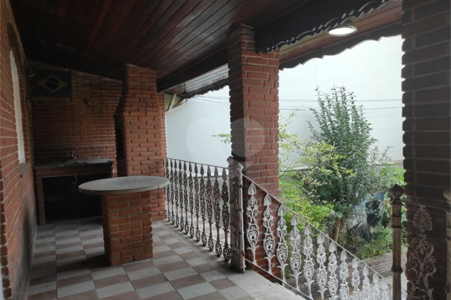 Casa à venda com 3 suítes em Matriz, Mauá, SP