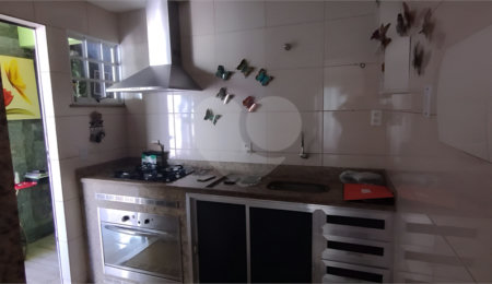 Casa à venda com 2 quartos, sendo 1 suíte,  em Campo Grande, Rio de Janeiro, RJ