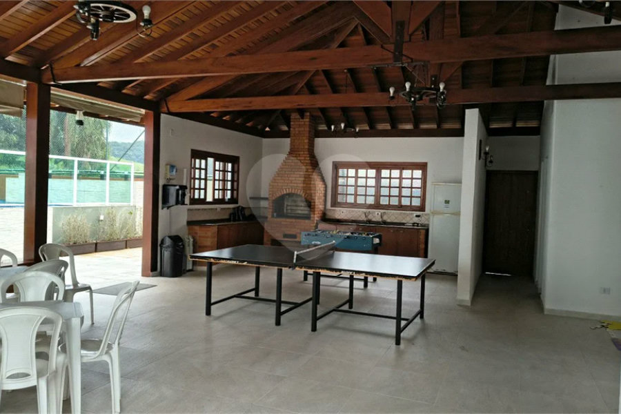 Casa à venda com 4 quartos, sendo 3 suítes, no condomínio Da Serra, São Paulo - SP