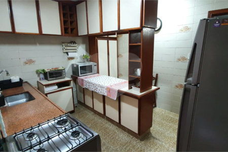 Casa à venda com 3 quartos em Parque Jabaquara, São Paulo, SP