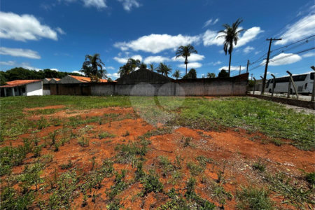 Terreno à venda em Vila Carolina, Itapetininga, SP