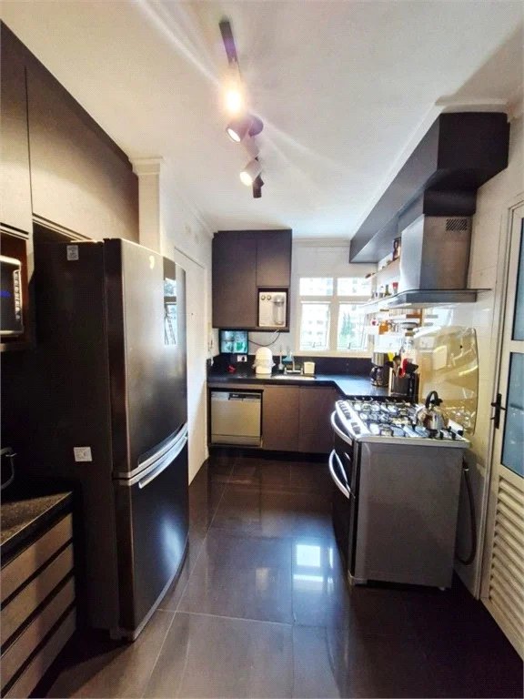 Apartamento à venda com 3 quartos, sendo 1 suíte, em Vila Suzana, São Paulo, SP