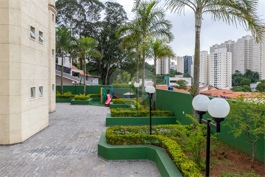 Apartamento à venda com 4 quartos, sendo 1 suíte, em Jardim Monte Kemel, São Paulo, SP