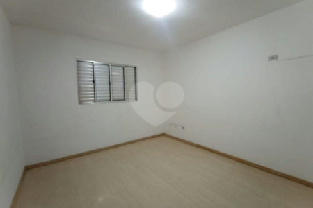Casa à venda com 3 quartos, sendo 1 suíte,  em Vila Brasílio Machado, São Paulo, SP