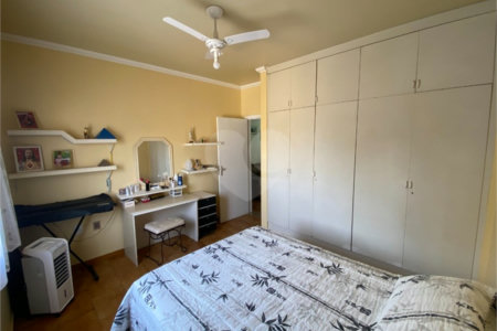 Casa à venda com 5 quartos, sendo 3 suítes, em Vila Almeida, Indaiatuba, SP