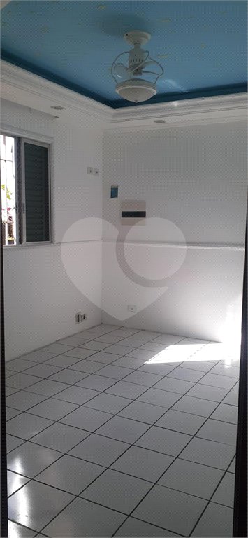 Casa à venda com 3 quartos, sendo 1 suíte, em Vila Gustavo, São Paulo, SP