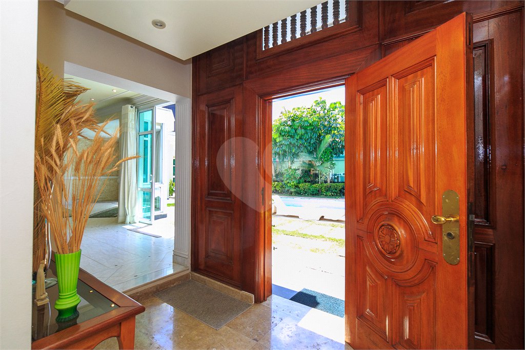 Casa Térrea à venda com 4 suítes em Jardim Marajoara, São Paulo, SP