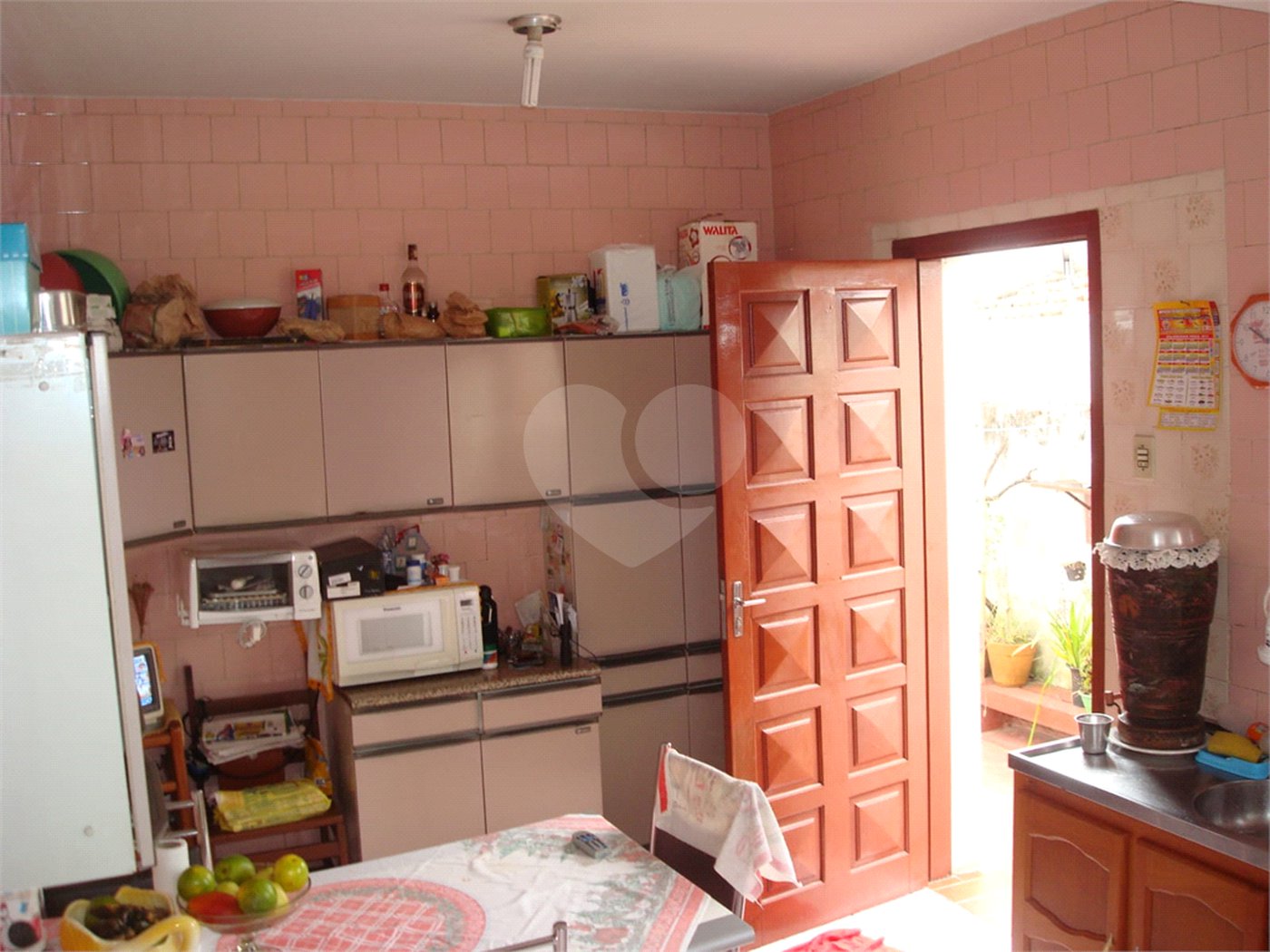 Sobrado à venda com 3 quartos em Vila Romanópolis, Ferraz de Vasconcelos, SP