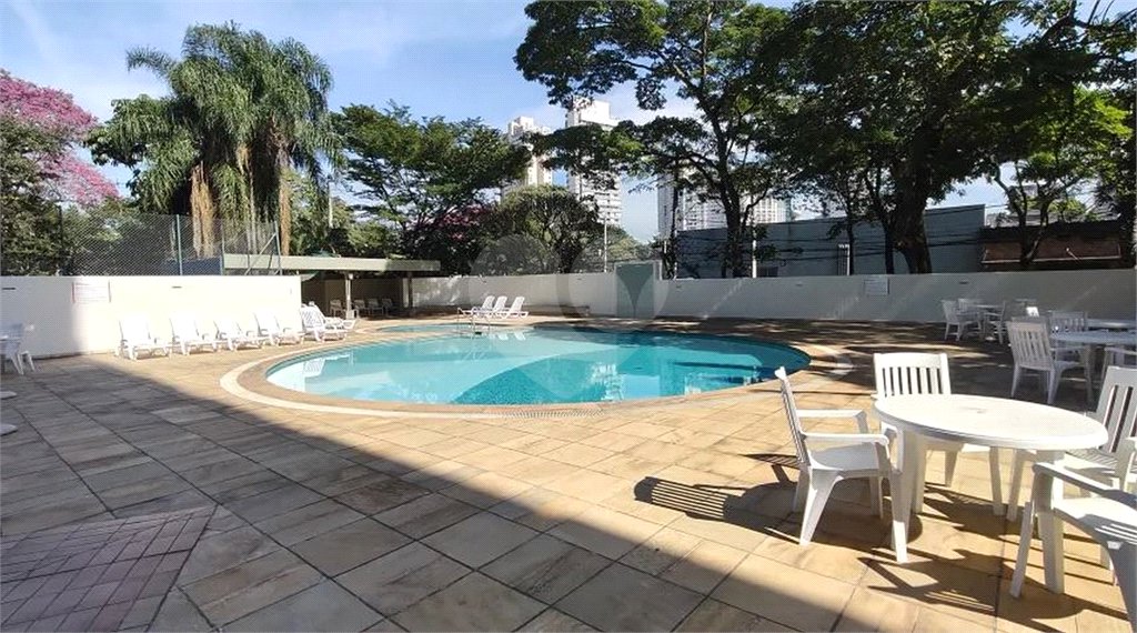 Apartamento à venda com 2 quartos em Vila Olímpia, São Paulo, SP