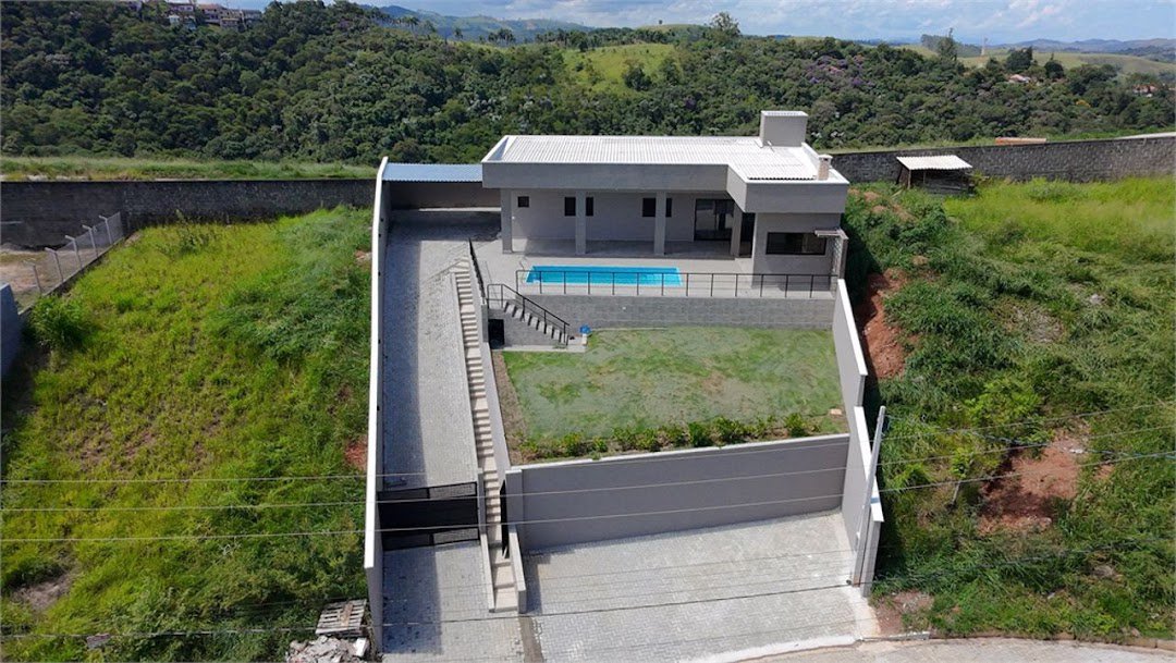 Casa com 3 dormitórios à venda, 265 m² por R$ 1.100.000,00 - Centro - Igaratá/SP