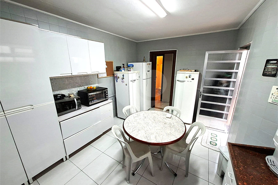 Casa à venda com 4 quartos no condomínio Casa, São Paulo - SP