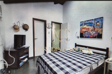 Casa em condomínio à venda com 3 quartos, sendo 1 suíte, em Ferradura, Armação dos Búzios, RJ