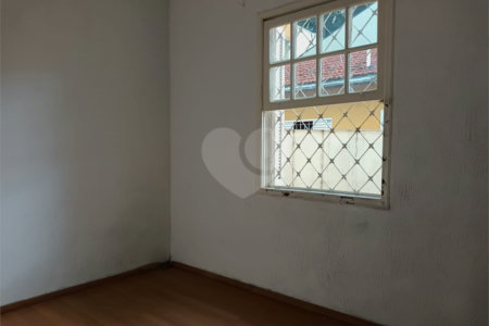 Casa à venda com 4 quartos em Vila Hamburguesa, São Paulo, SP