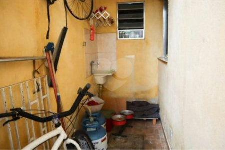 Casa à venda com 3 quartos, sendo 1 suíte,  em Vila Nova Carolina, São Paulo, SP