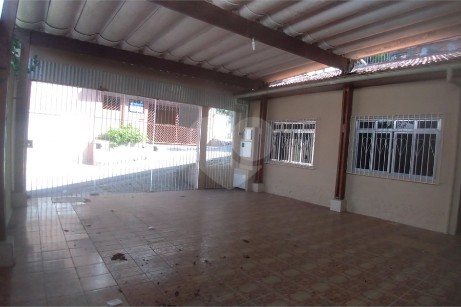 Casa Térrea à venda com 3 quartos, sendo 1 suíte, em Horto, São Paulo, SP