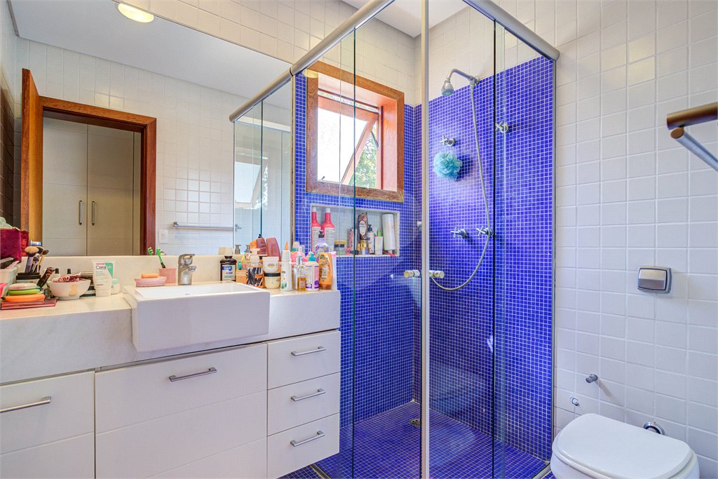 Casa de Vila à venda com 4 suítes em Jardim Hípico, São Paulo, SP