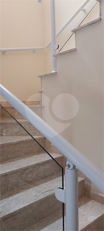 Casa à venda com 3 quartos, sendo 1 suíte,  em Vila Galvão, Guarulhos, SP