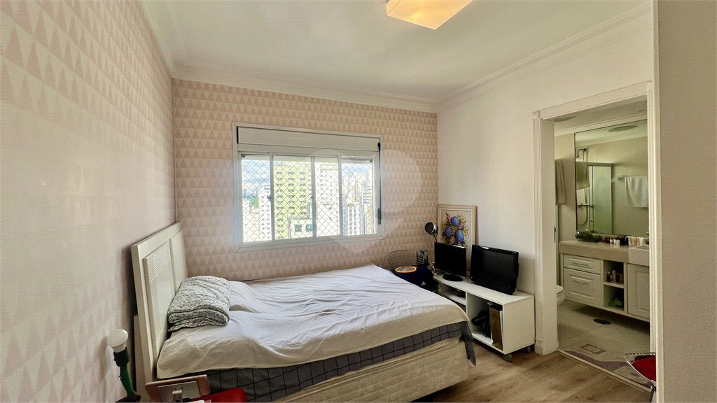Apartamento à venda com 3 suítes em Perdizes, São Paulo, SP
