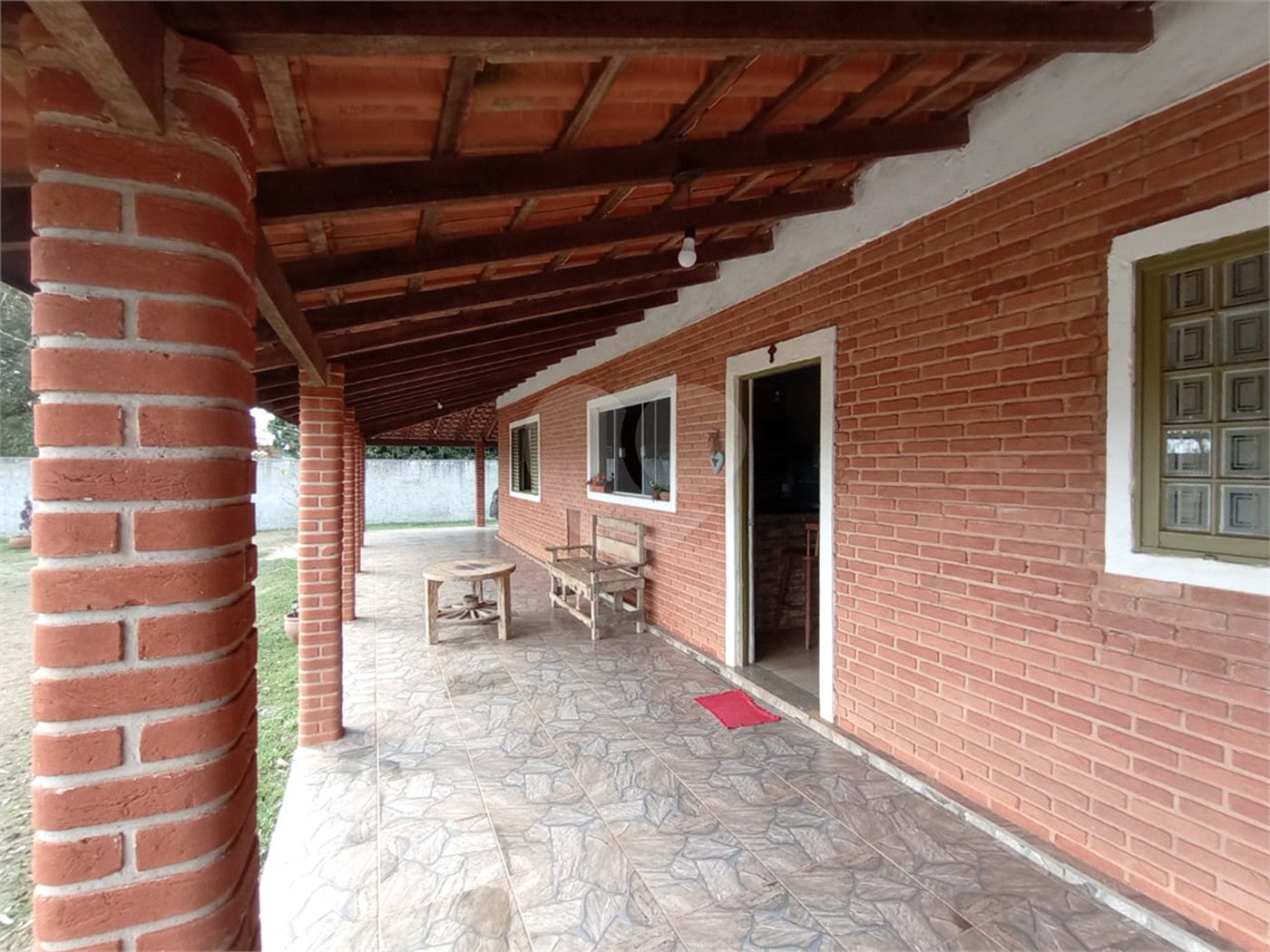 Casa à venda com 3 quartos, sendo 1 suíte,  em Estância Conceição, Itapetininga, SP