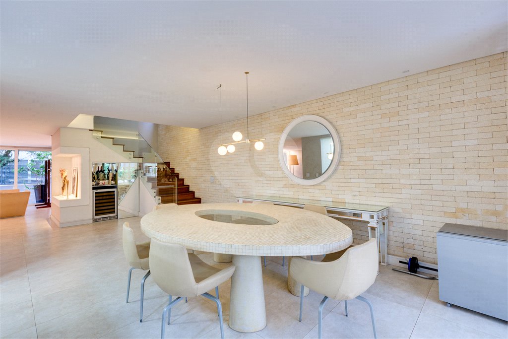 Casa à venda com 5 suítes no condomínio Vila de Palme, São Paulo - SP
